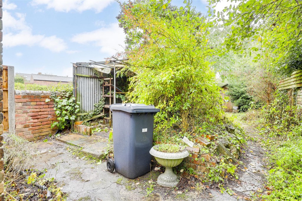 Elm Tree Avenue, West Bridgford, Nottinghamshire, NG2 7JU