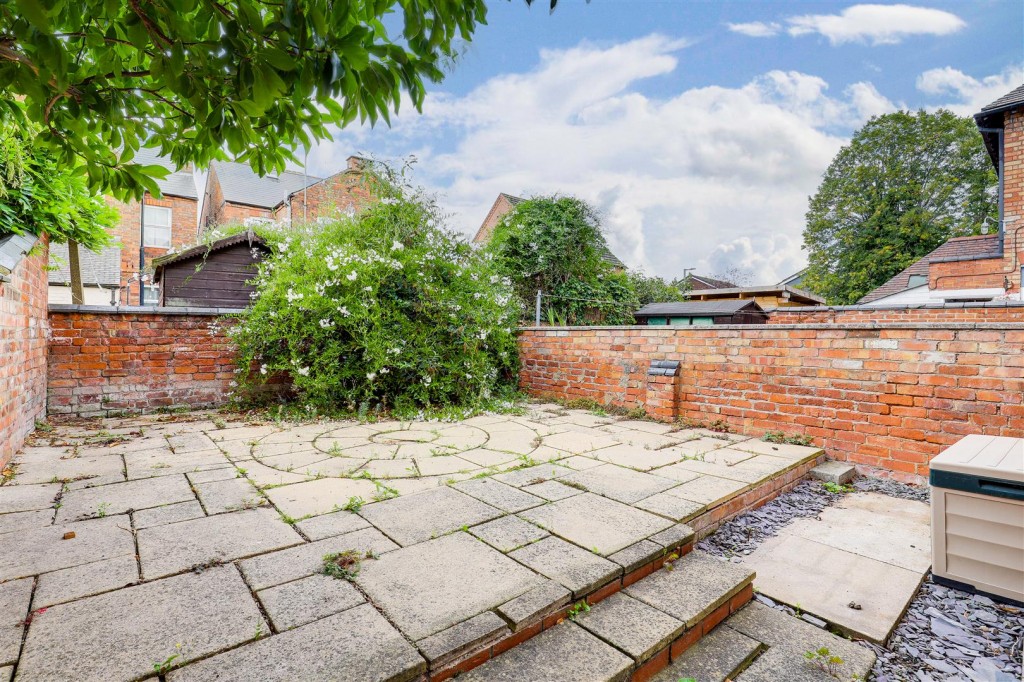 College Street, Long Eaton, Nottinghamshire, NG10 4GE