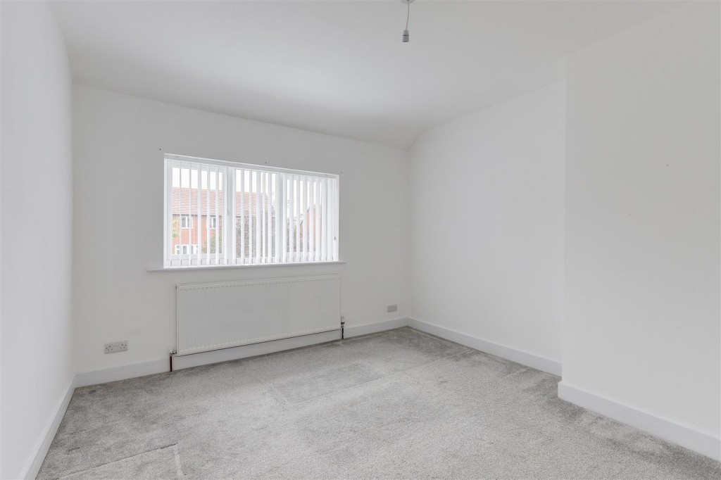 Papplewick Lane, Hucknall, Nottinghamshire, NG15 8EJ