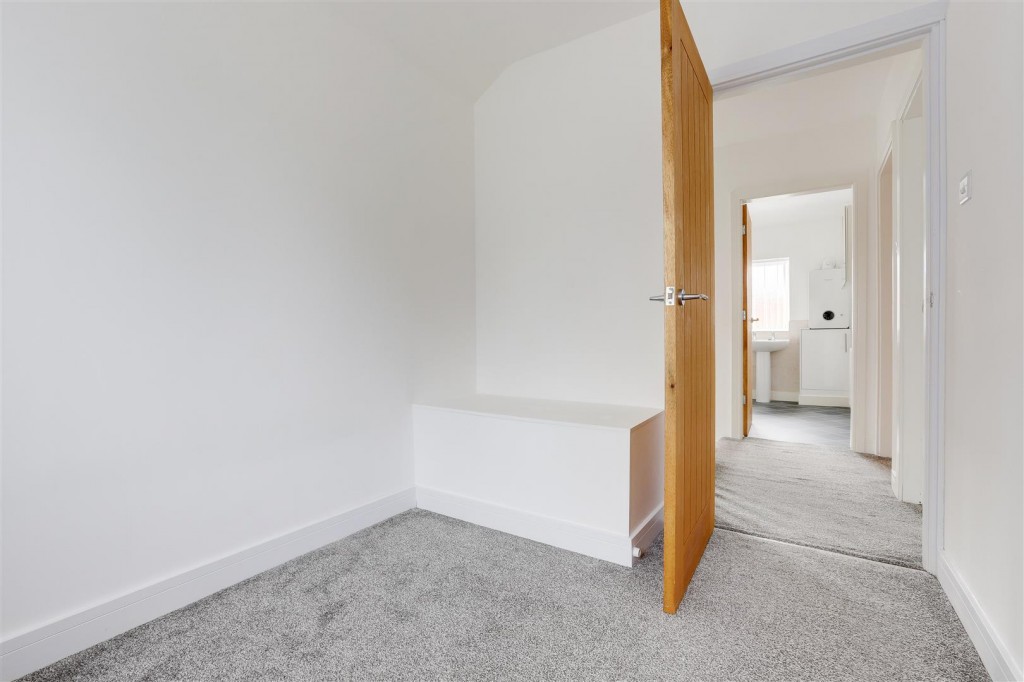 Papplewick Lane, Hucknall, Nottinghamshire, NG15 8EJ