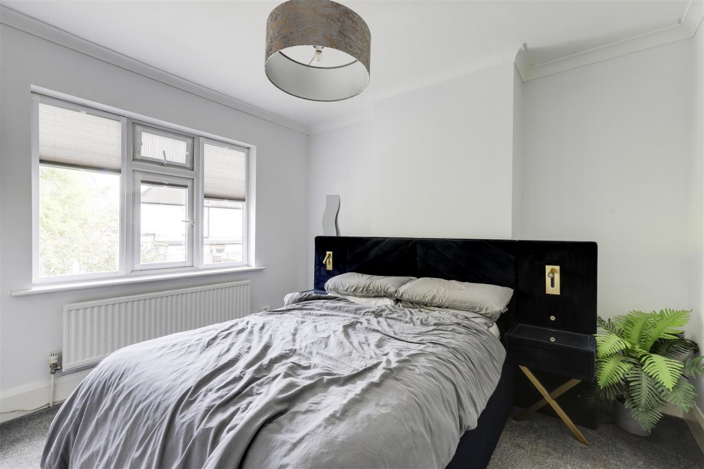 Rockside Gardens, Hucknall, Nottinghamshire, NG15 6PG