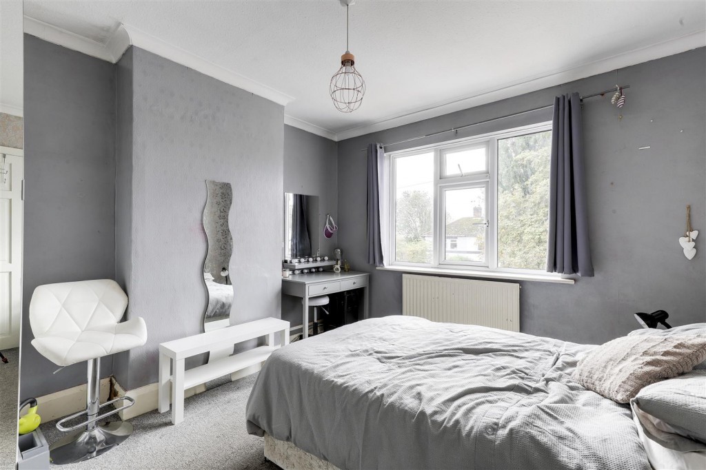 Rockside Gardens, Hucknall, Nottinghamshire, NG15 6PG