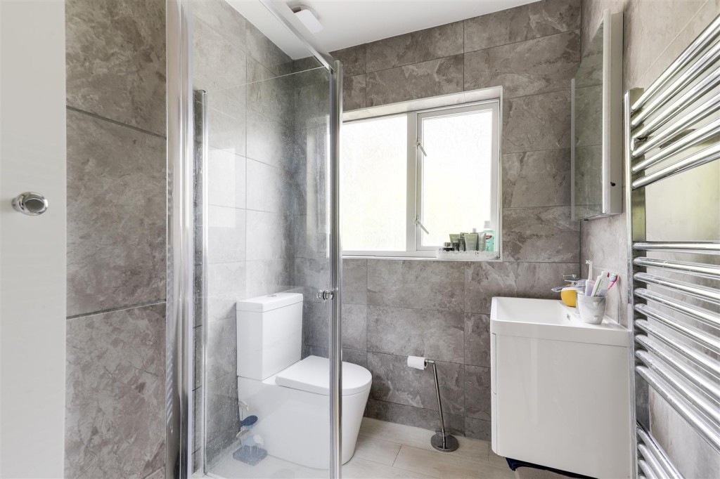 Rockside Gardens, Hucknall, Nottinghamshire, NG15 6PG