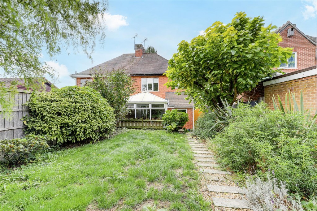 Rockside Gardens, Hucknall, Nottinghamshire, NG15 6PG