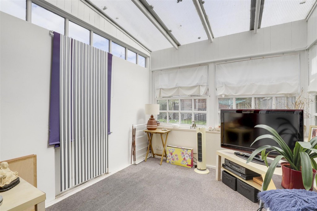 Broom Road, Calverton, Nottinghamshire, NG14 6HA