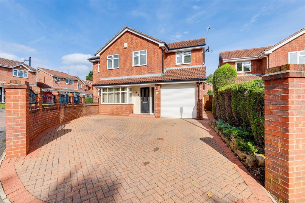 Fearnleigh Drive, Basford, Nottinghamshire, NG6 0JH