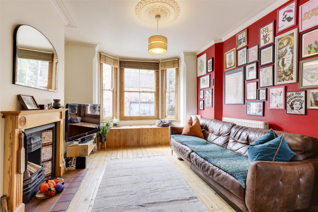 Sneinton Hollows, Sneinton, Nottinghamshire, NG2 4AA