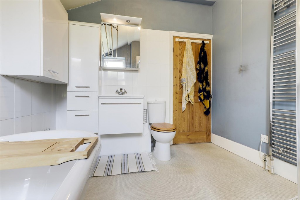 Sneinton Hollows, Sneinton, Nottinghamshire, NG2 4AA