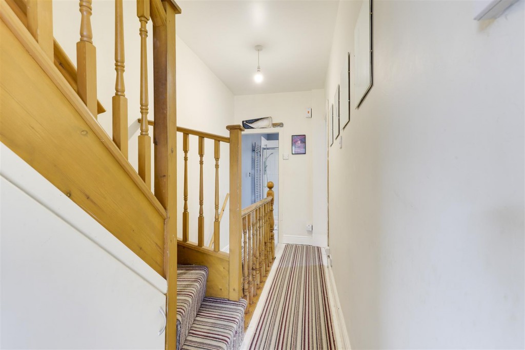 Sneinton Hollows, Sneinton, Nottinghamshire, NG2 4AA