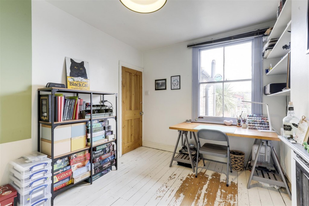 Sneinton Hollows, Sneinton, Nottinghamshire, NG2 4AA