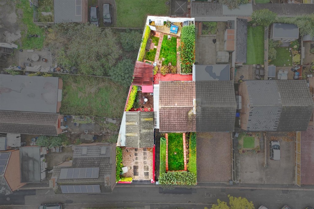 East Street, Long Eaton, DerbyshIre, NG10 2DH