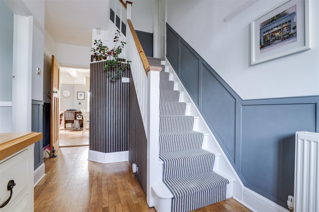 Highfield Road, Nuthall, Nottinghamshire, NG16 1BQ