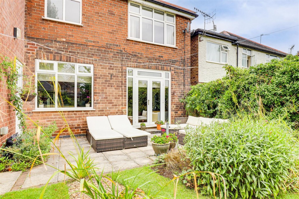 Highfield Road, Nuthall, Nottinghamshire, NG16 1BQ