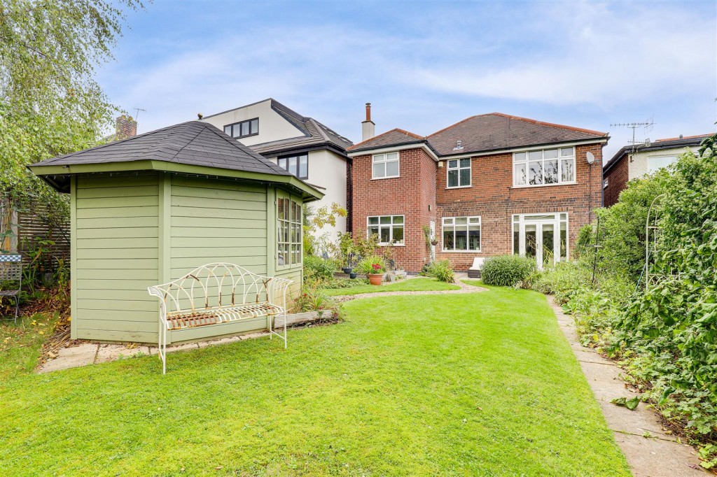 Highfield Road, Nuthall, Nottinghamshire, NG16 1BQ