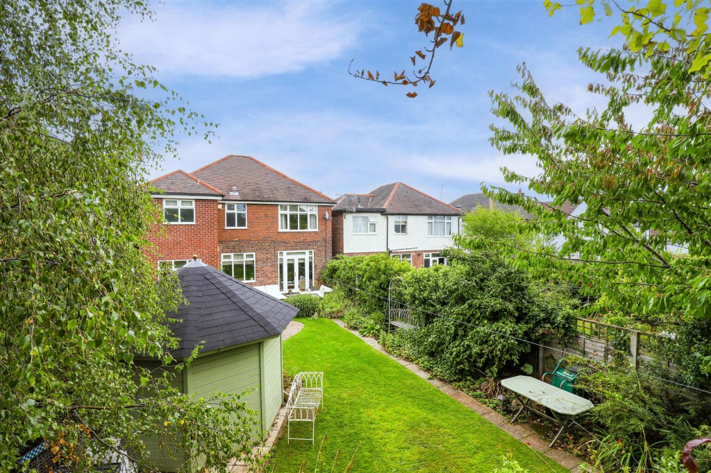 Highfield Road, Nuthall, Nottinghamshire, NG16 1BQ