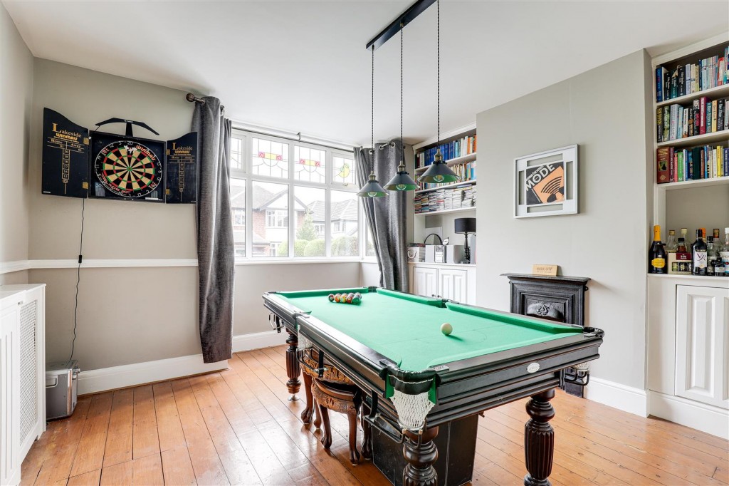 Highfield Road, Nuthall, Nottinghamshire, NG16 1BQ