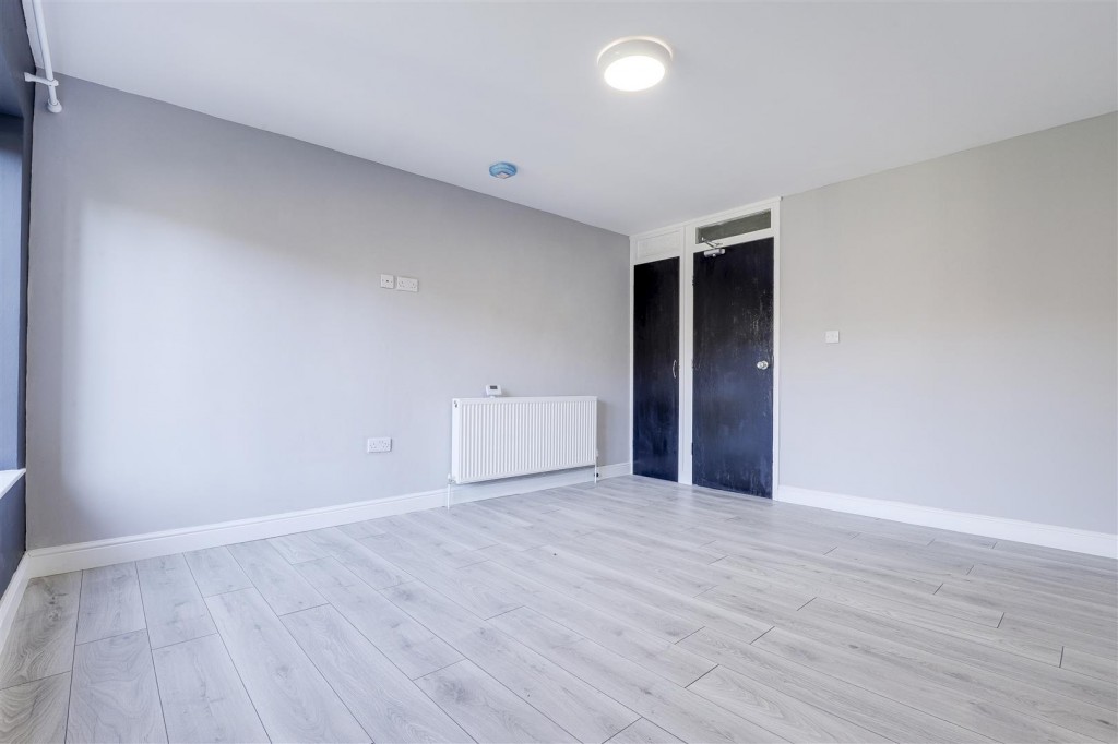 Hovenden Gardens, Hyson Green, Nottinghamshire, NG7 5FZ