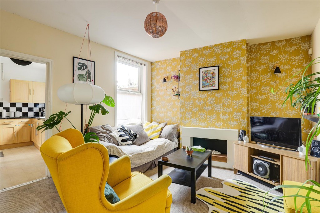 Florence Road, Mapperley, Nottinghamshire, NG3 6LJ