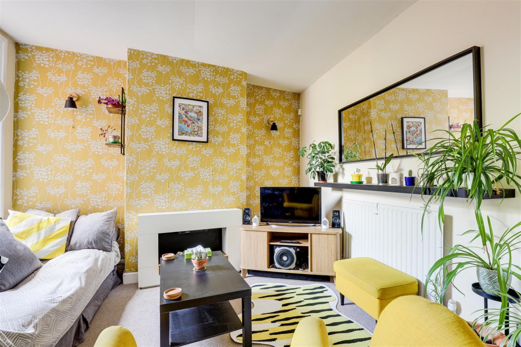 Florence Road, Mapperley, Nottinghamshire, NG3 6LJ