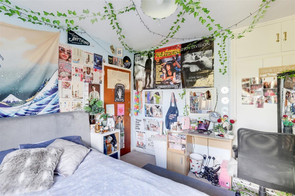 Dockholm Road, Long Eaton, Derbyshire, NG10 4JP