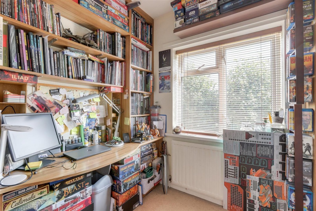 Dockholm Road, Long Eaton, Derbyshire, NG10 4JP