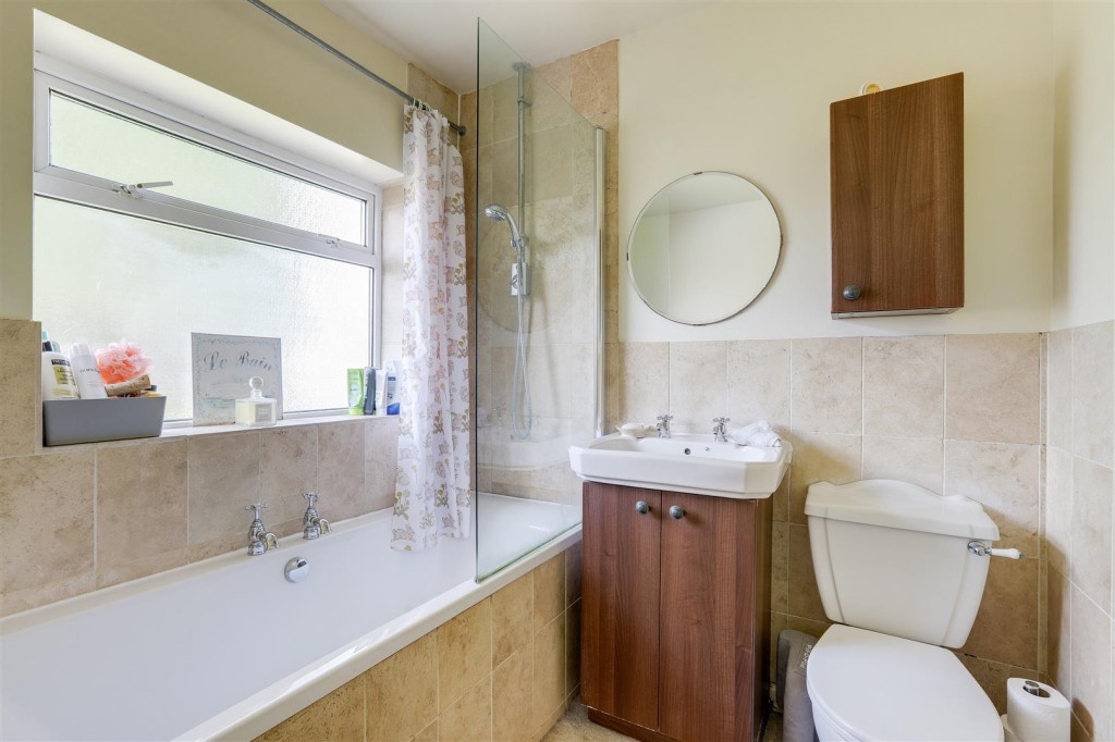 Dockholm Road, Long Eaton, Derbyshire, NG10 4JP