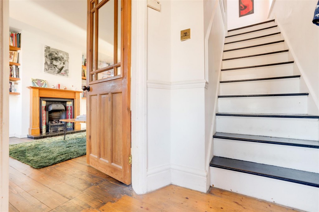 Roseleigh Avenue, Mapperley, Nottinghamshire, NG3 6FJ