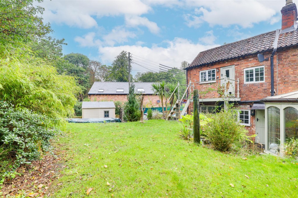 Kirk Hill, East Bridgford, Nottinghamshire, NG13 8PE
