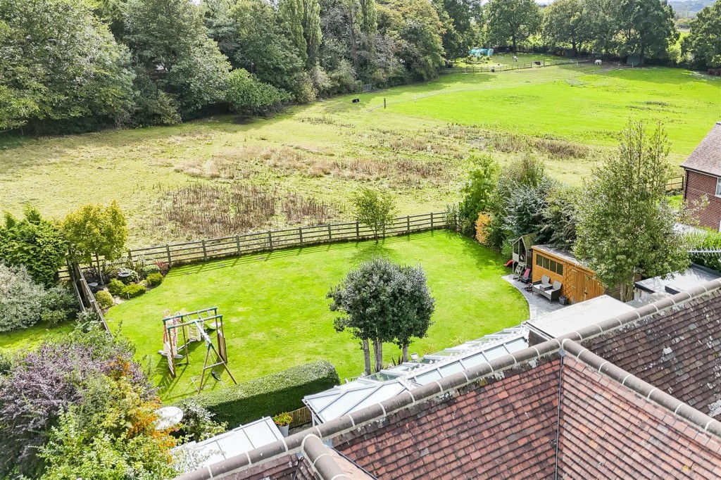 Nottingham Road, Trowell, Nottinghamshire, NG9 3PP