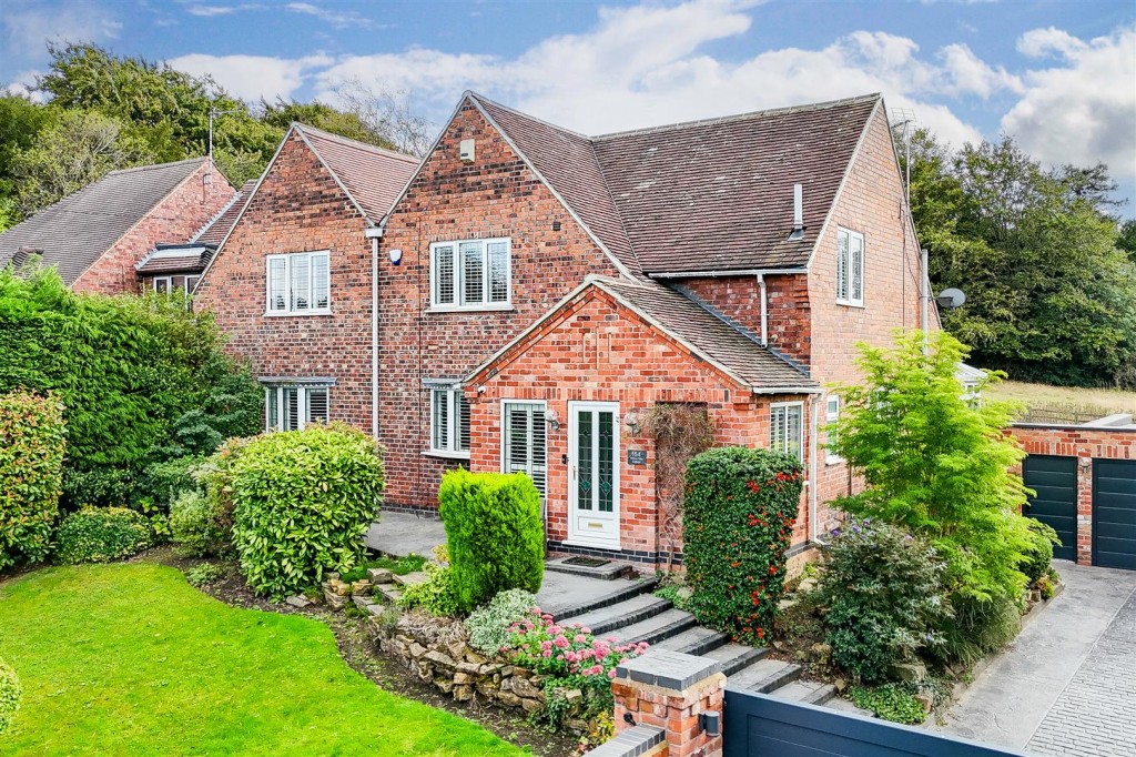 Nottingham Road, Trowell, Nottinghamshire, NG9 3PP