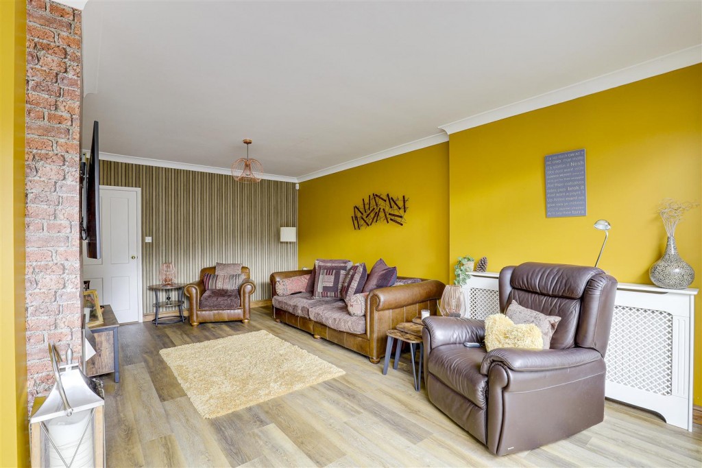 Nottingham Road, Trowell, Nottinghamshire, NG9 3PP