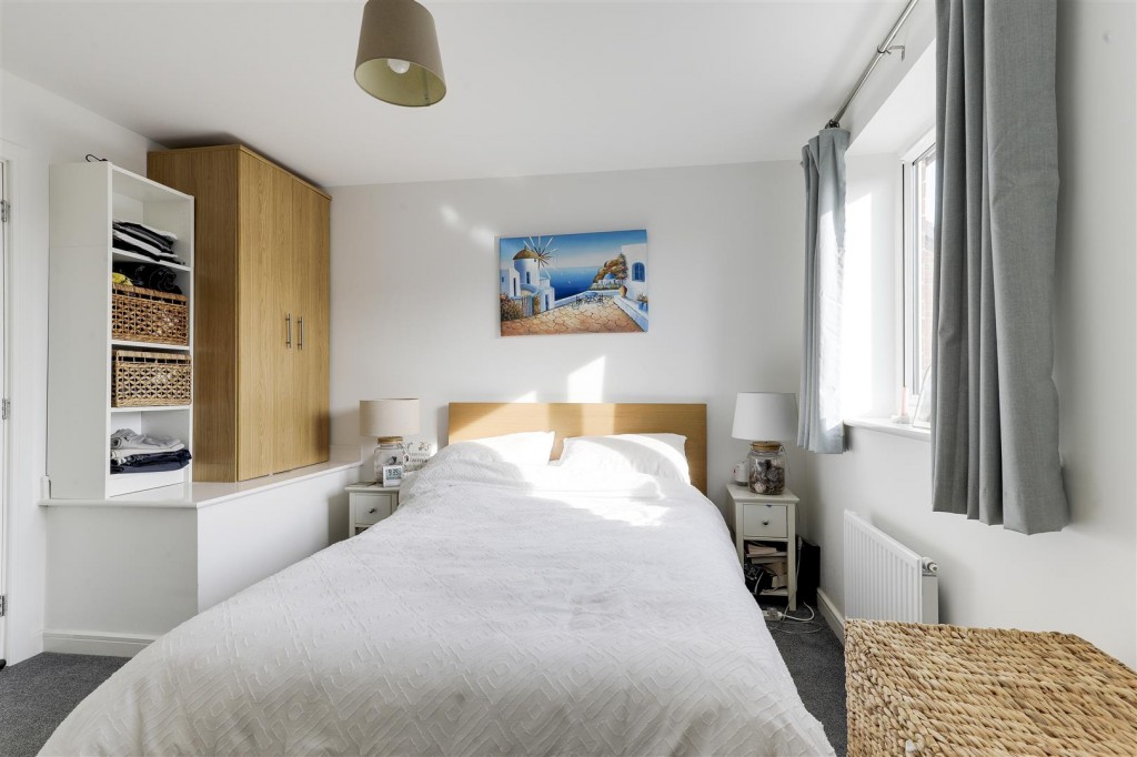 Baxter Close, Hucknall, Nottinghamshire, NG15 8LF