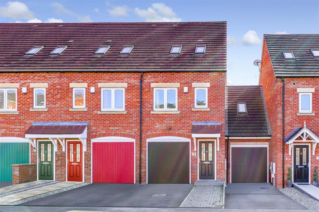 Poets Close, Hucknall, Nottinghamshire, NG15 6WF