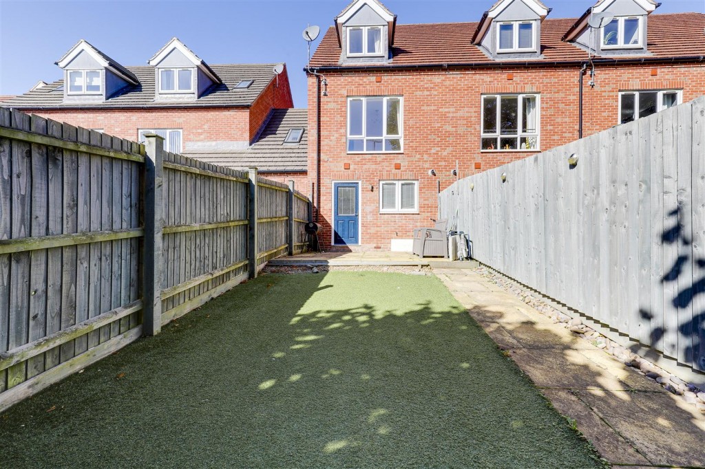 Poets Close, Hucknall, Nottinghamshire, NG15 6WF