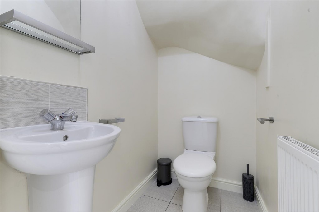 Poets Close, Hucknall, Nottinghamshire, NG15 6WF