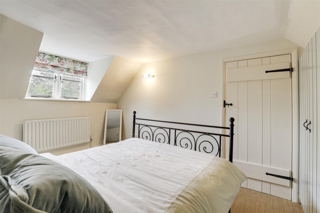 Main Street, Caythorpe, Nottinghamshire, NG14 7ED