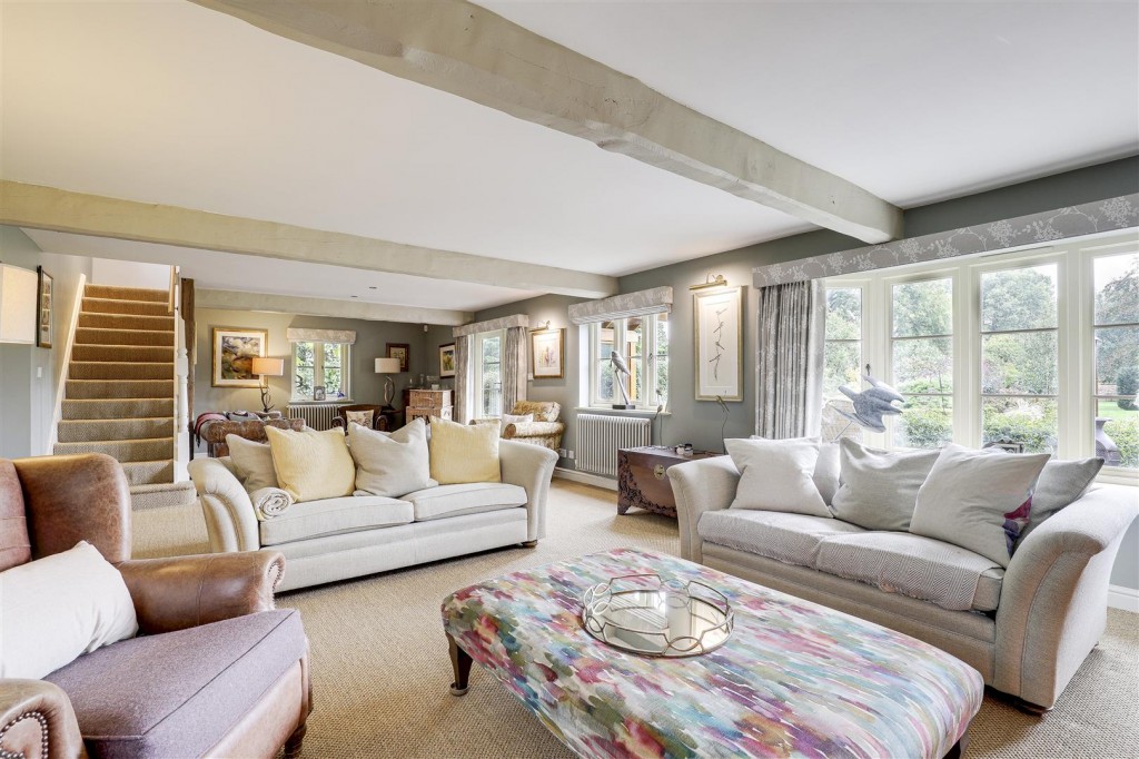 Main Street, Caythorpe, Nottinghamshire, NG14 7ED