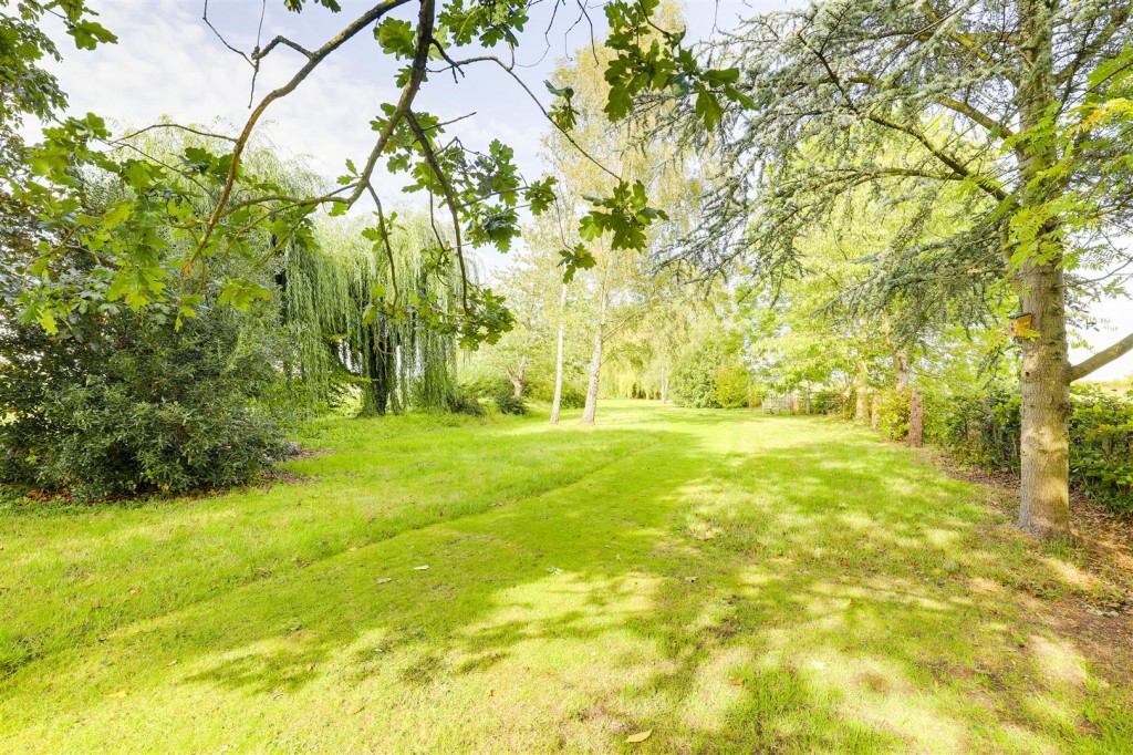 Main Street, Caythorpe, Nottinghamshire, NG14 7ED