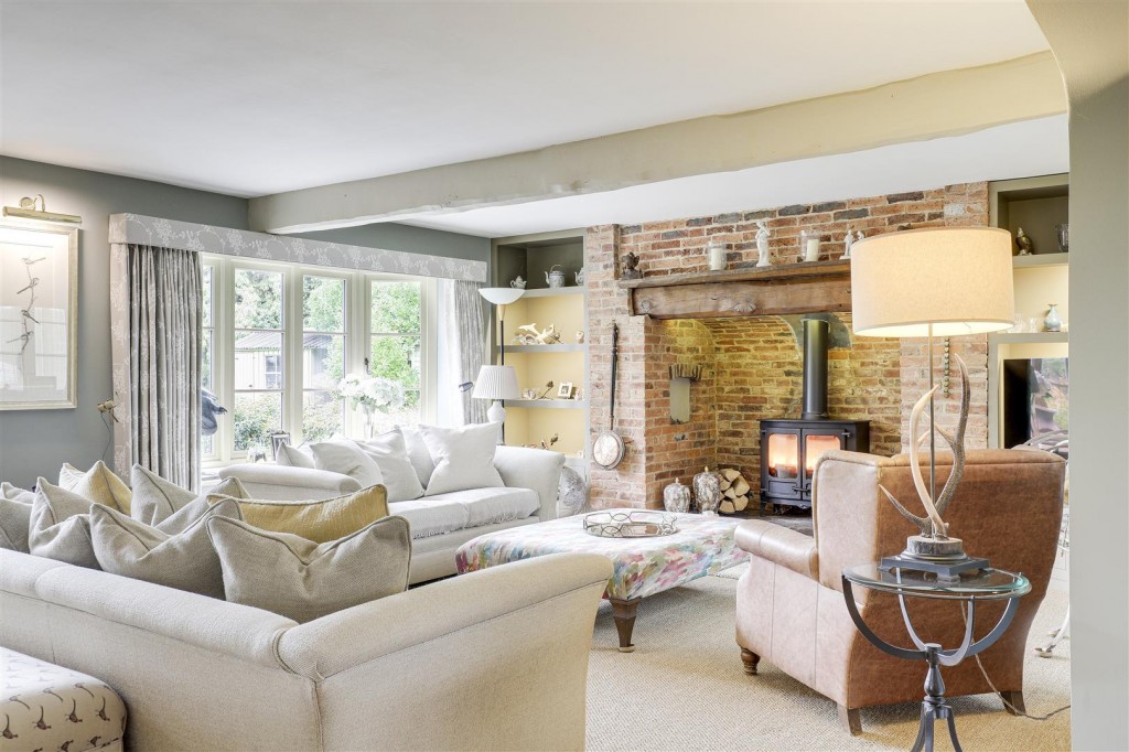 Main Street, Caythorpe, Nottinghamshire, NG14 7ED