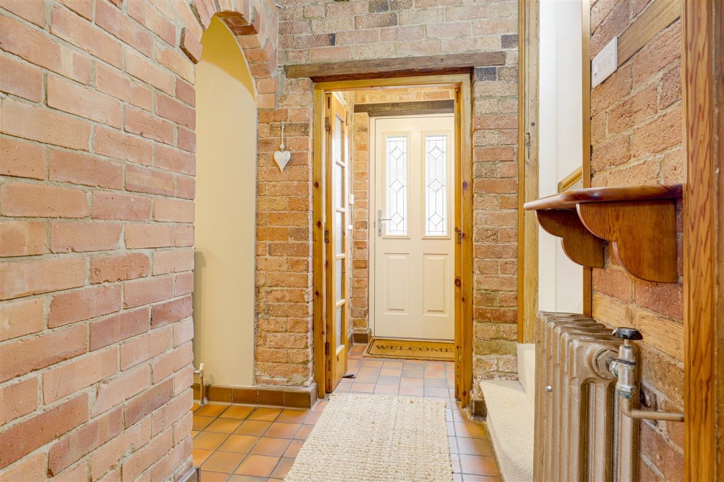 Derby Road, Sandiacre, Nottinghamshire, NG10 5HF