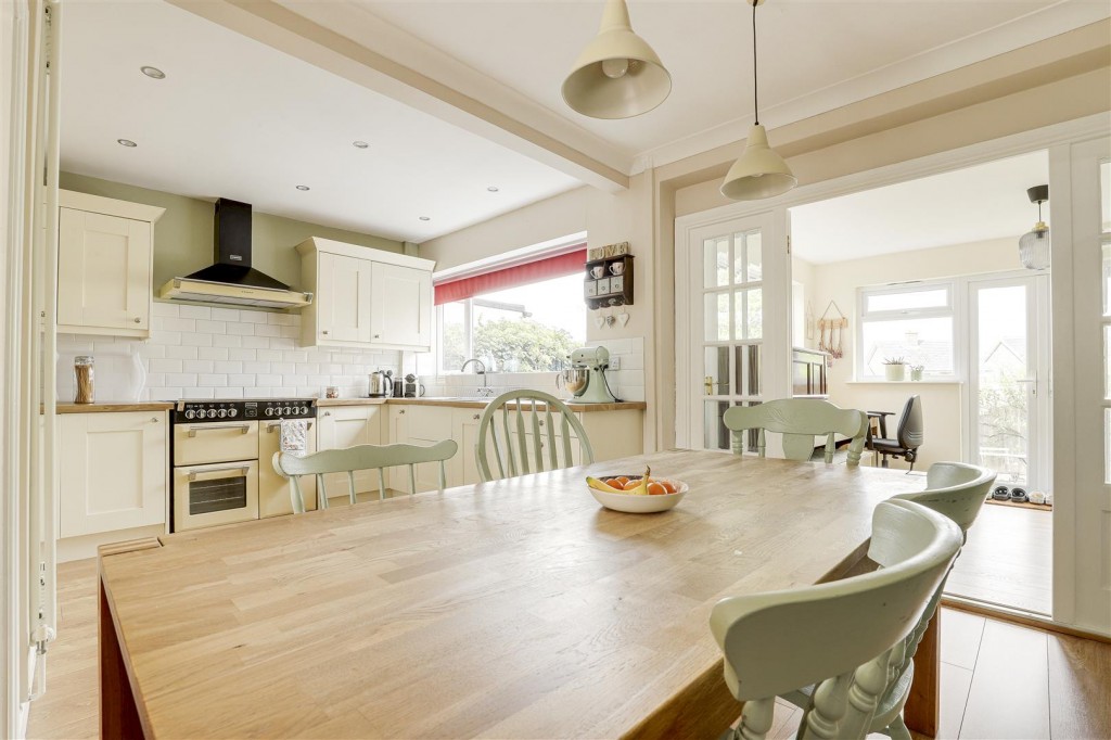 Mount Pleasant, Keyworth, Nottinghamshire, NG12 5EQ