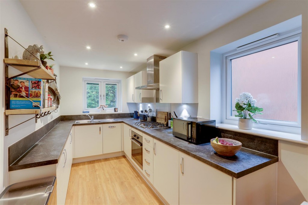 Bestwood Road, Bestwood Village, Nottinghamshire, NG6 8ZW