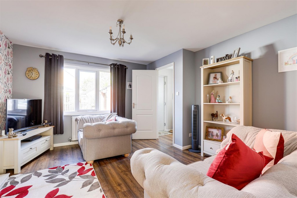 Clover Fields, Calverton, Nottinghamshire, NG14 6PN