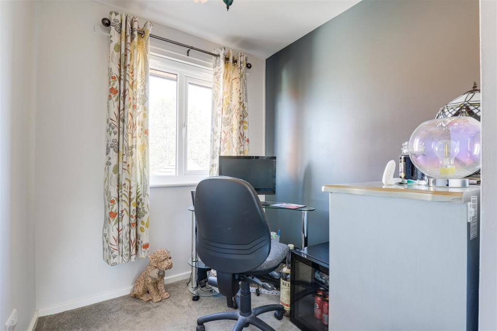 Clover Fields, Calverton, Nottinghamshire, NG14 6PN