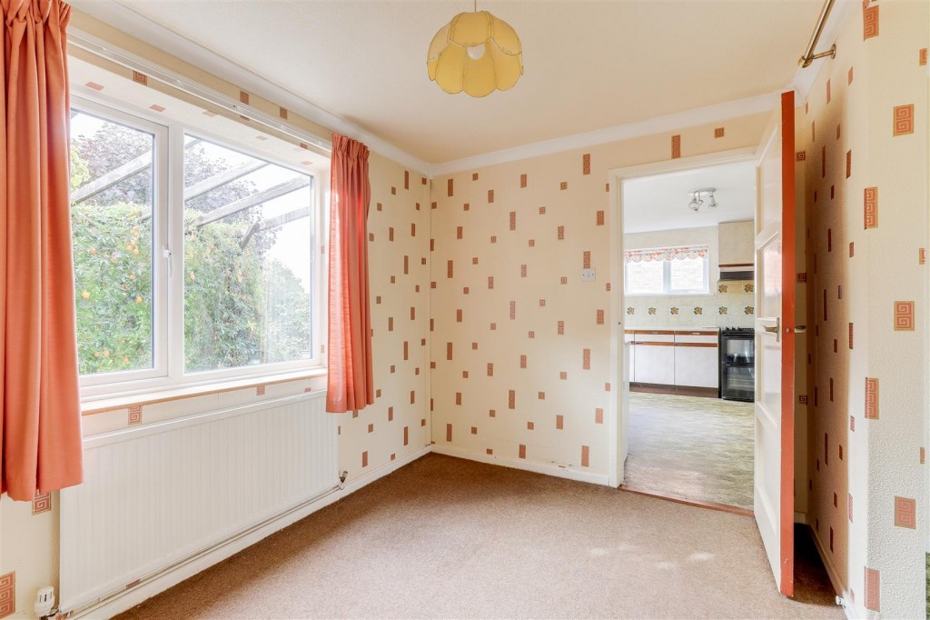 Rossell Drive, Stapleford, Nottinghamshire, NG9 7EJ