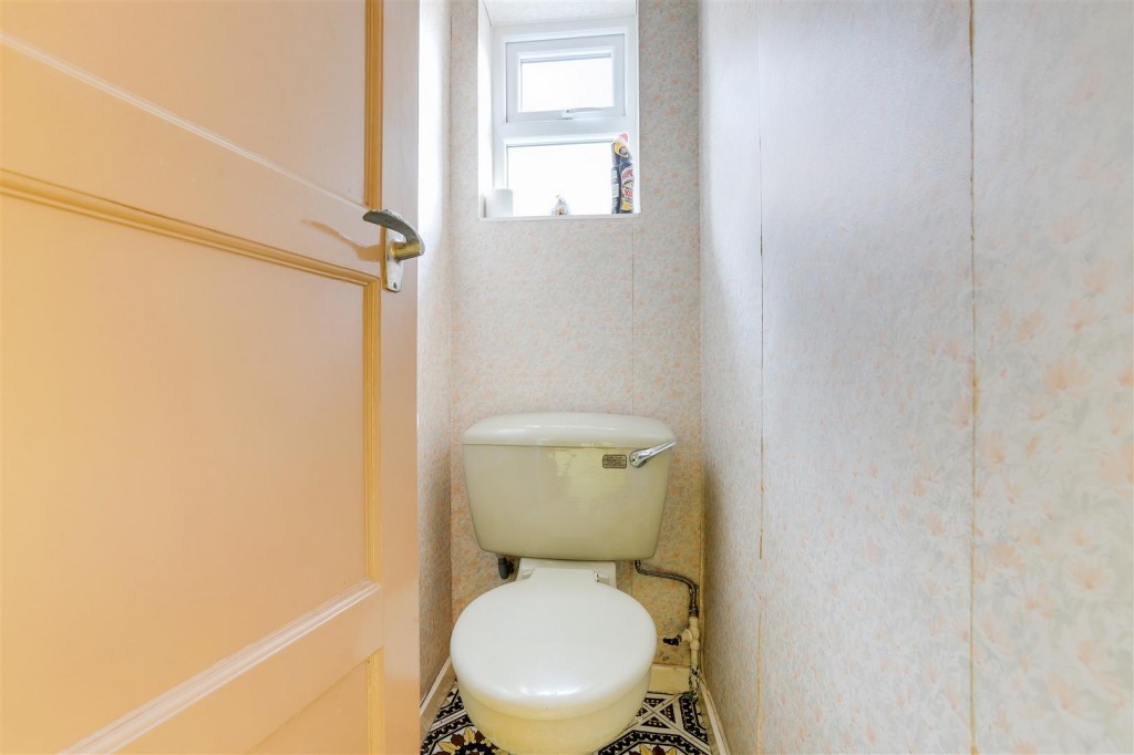 Rossell Drive, Stapleford, Nottinghamshire, NG9 7EJ