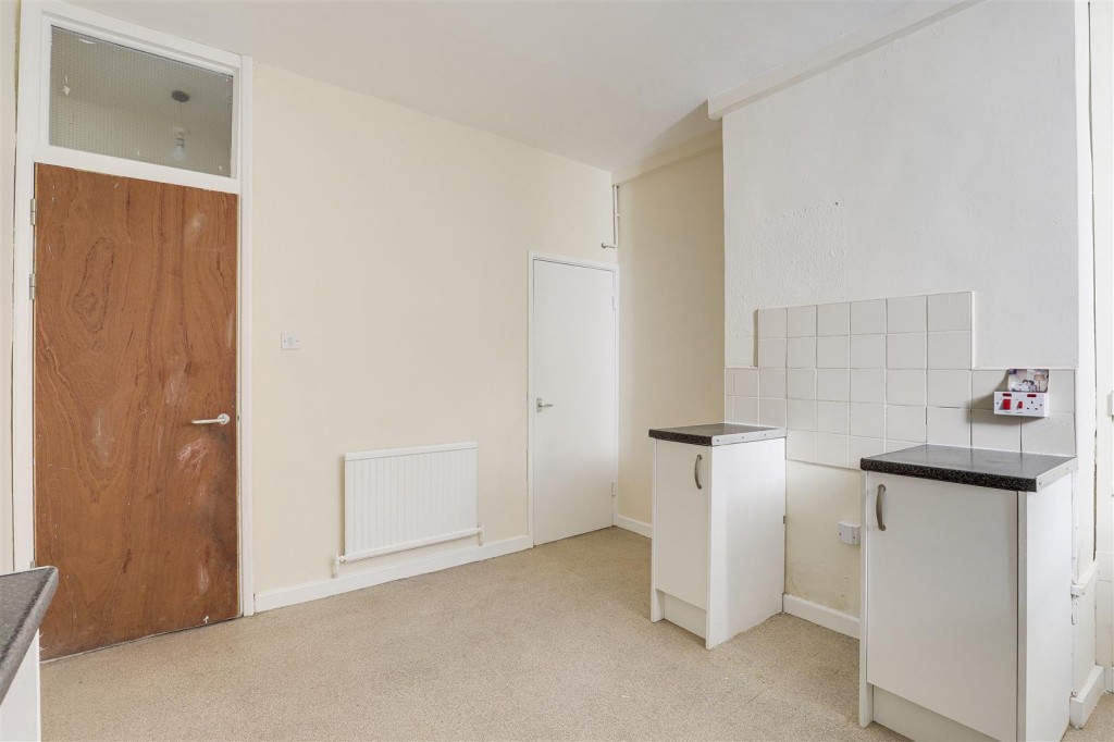 Acourt Street, Radford, Nottinghamshire, NG7 5AH