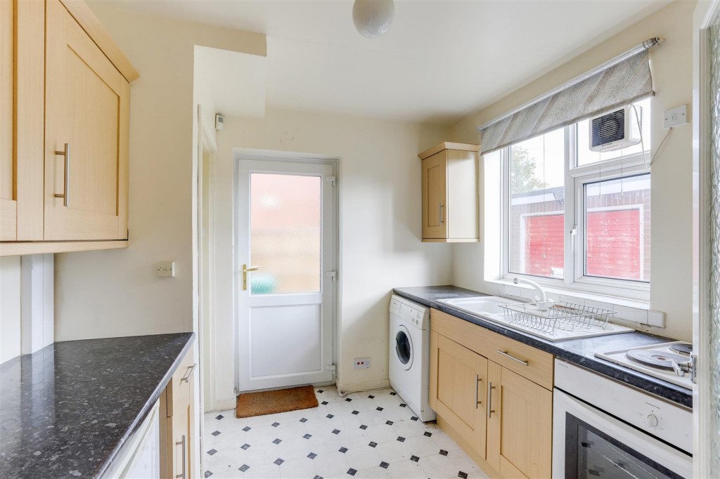 Bar Lane, Basford, Nottinghamshire, NG6 0HU