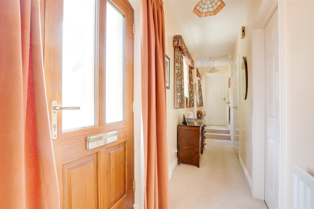 Lambley Road, Lowdham, Nottinghamshire, NG14 7AY