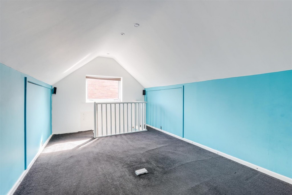 Beckhampton Road, Bestwood, Nottinghamshire, NG5 5NG